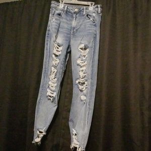 Super cute American Eagle jeans!